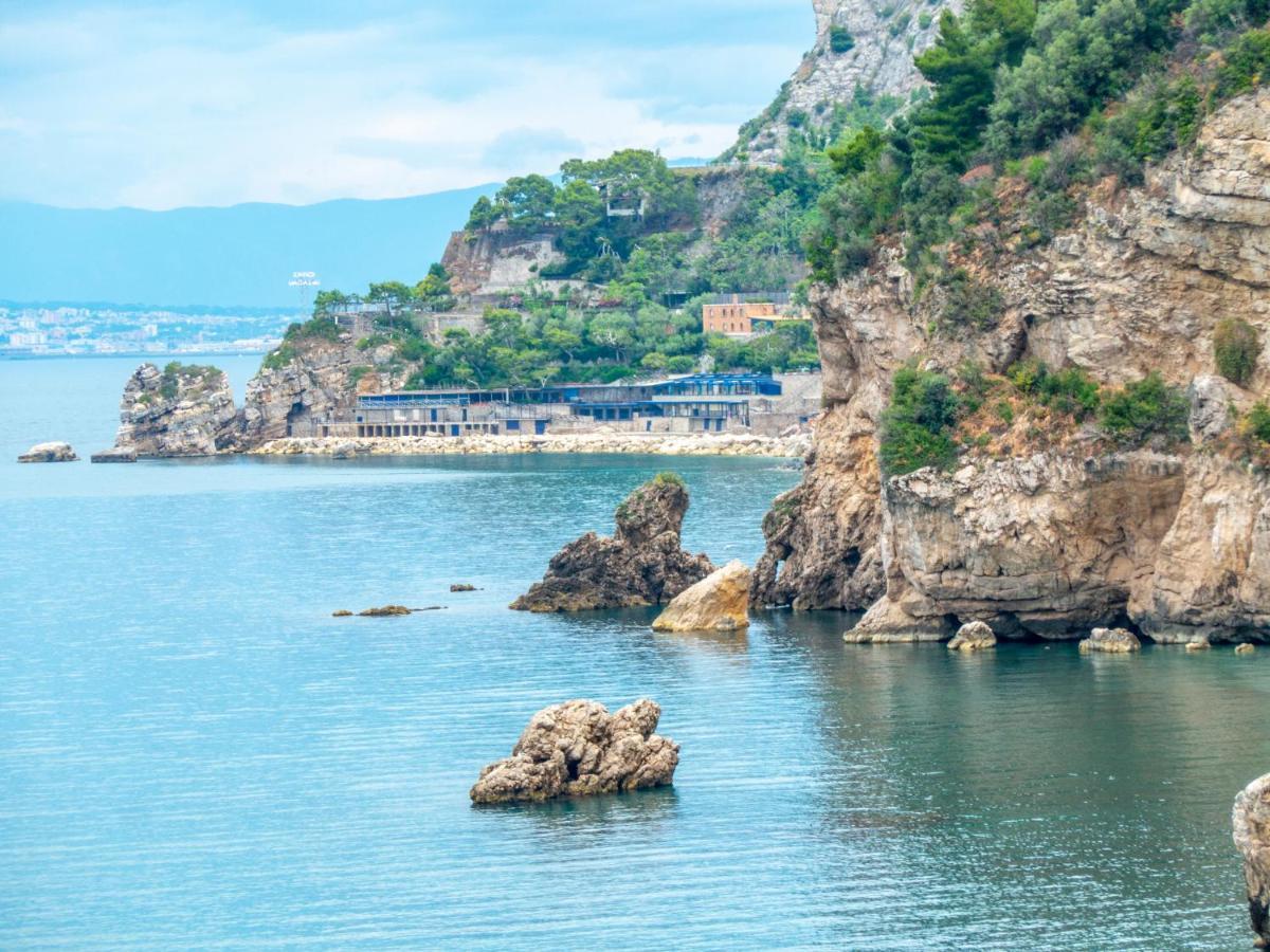 Quintessenza - Sorrento Coast Rentroom Vico Equense Kültér fotó