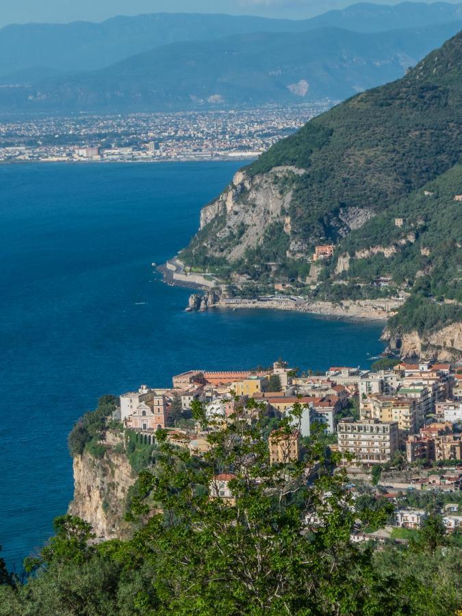 Quintessenza - Sorrento Coast Rentroom Vico Equense Kültér fotó